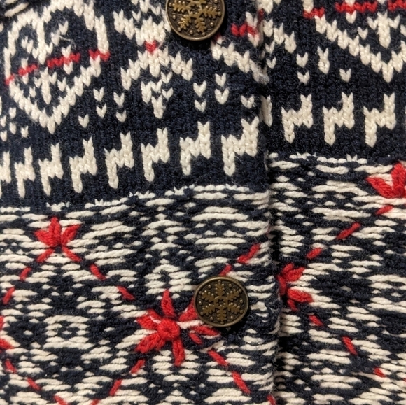 Northern Reflections Winter Love Knit  Sweater - Picture 4 of 5